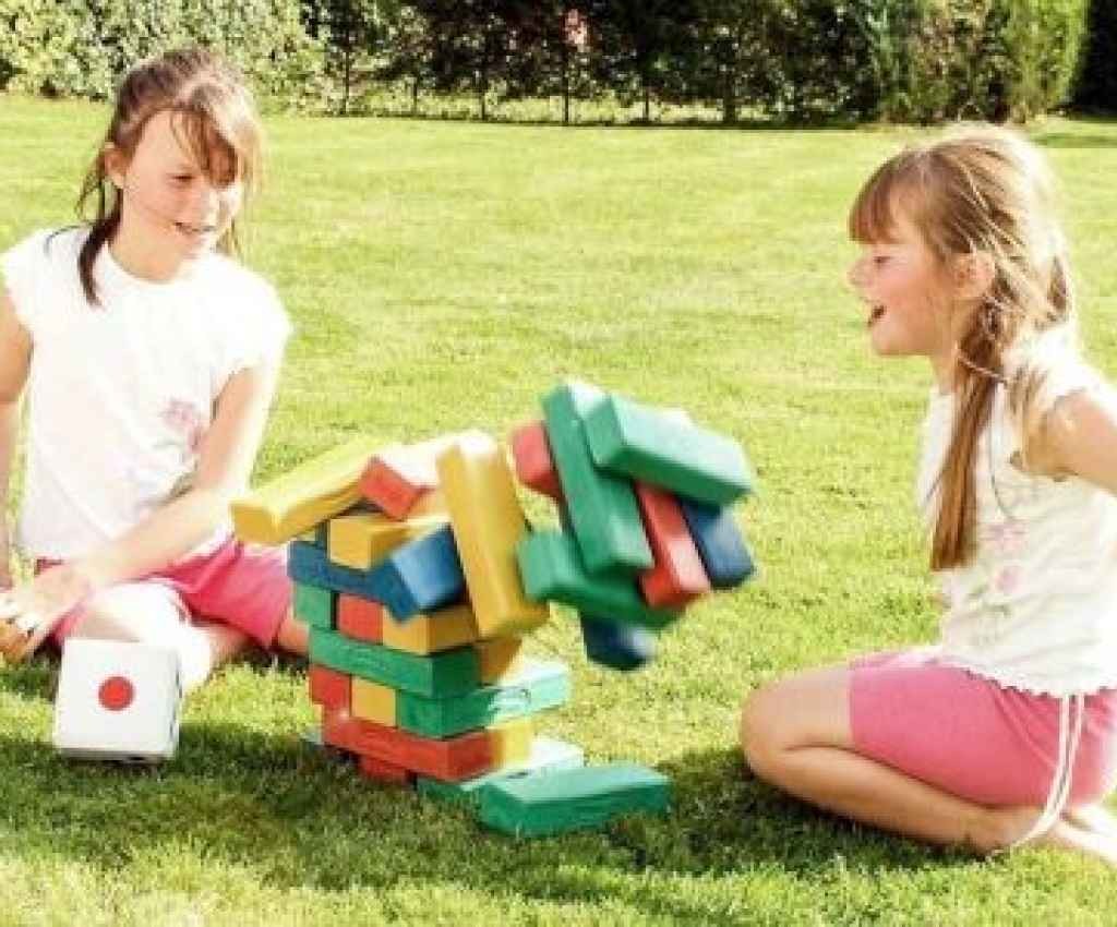 Cover image for event - School Holiday Activity - Giant Games at Shepparton Library