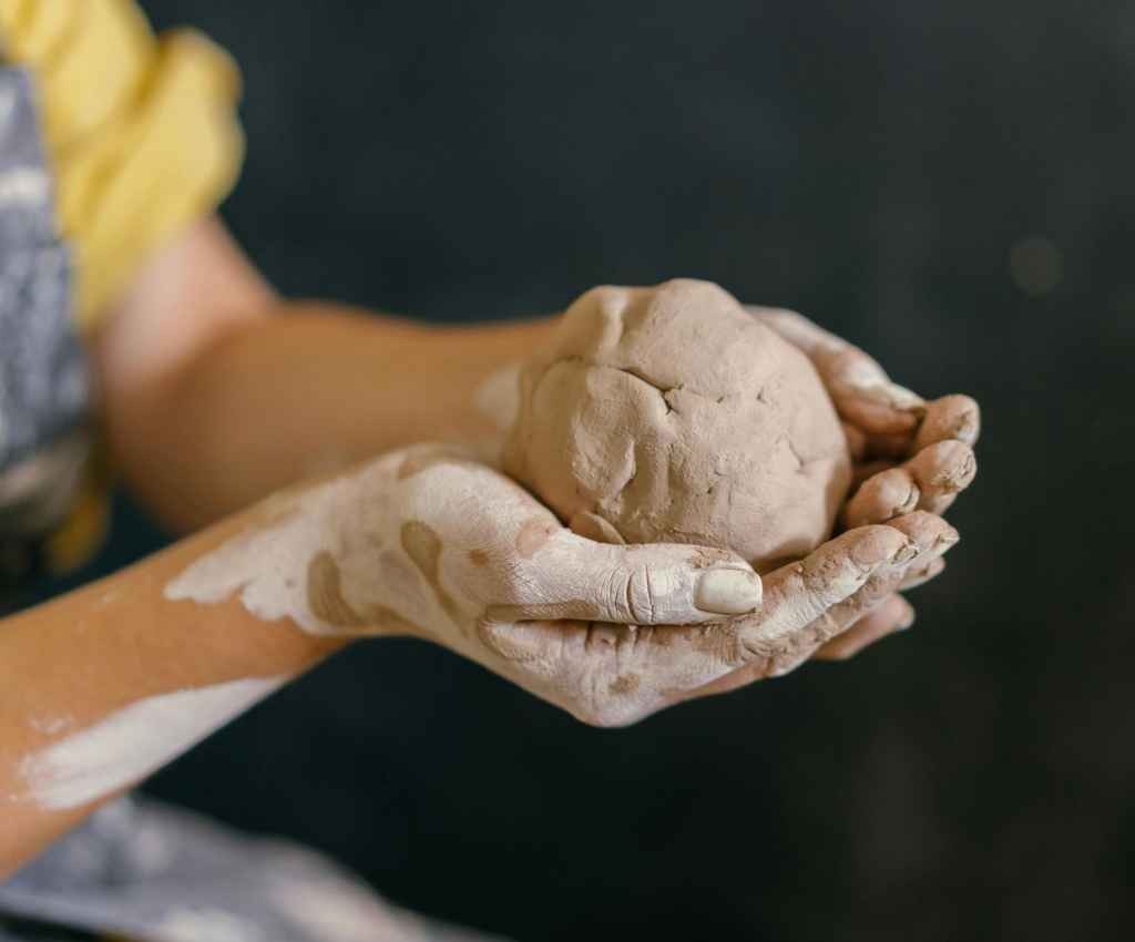 Cover image for event - Air Dry Clay Jewellery Holders - School Holiday Activity at Shepparton Library