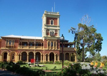 Dhurringile Mansion