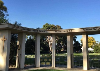 Tat war cemetery